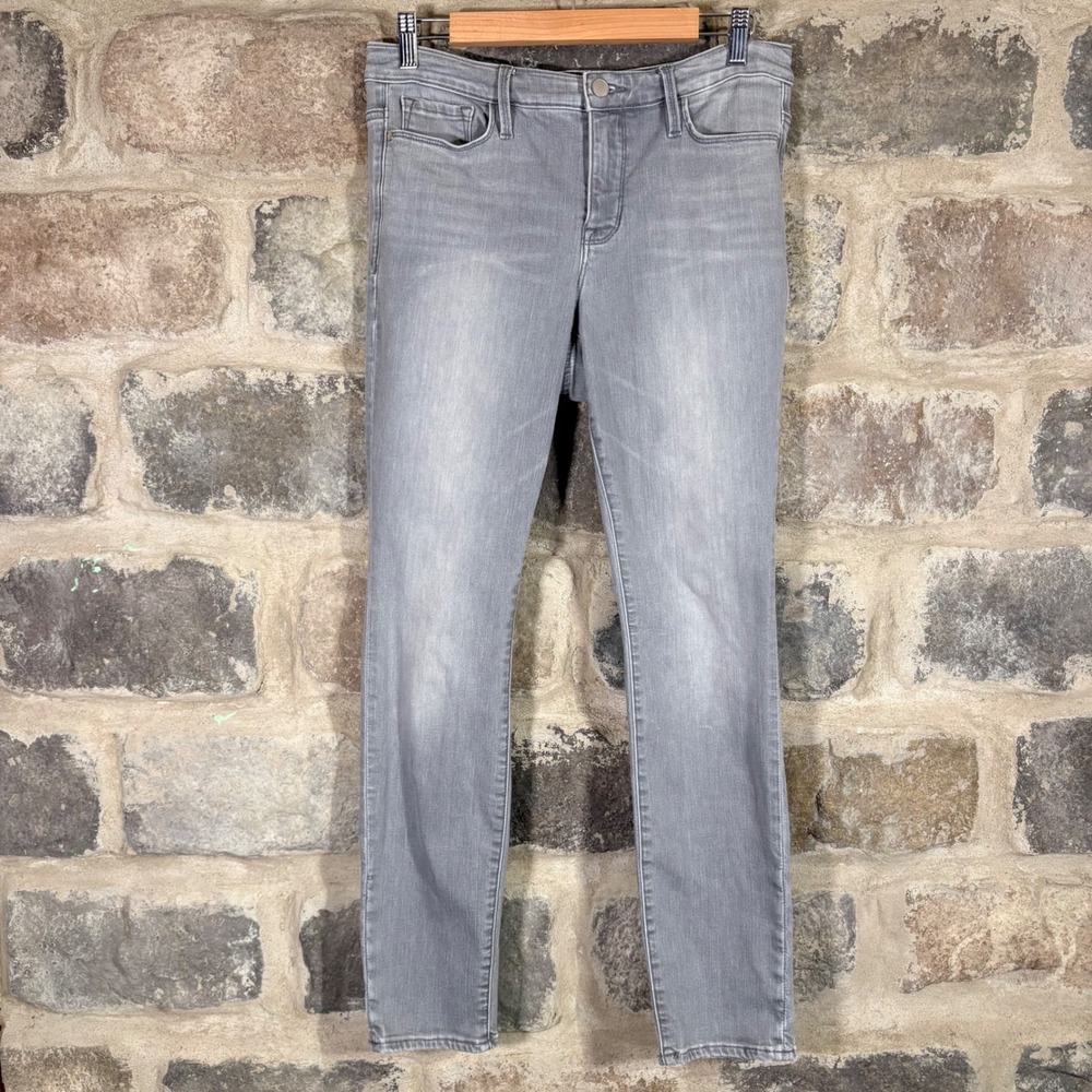 Athleta Sculptrek Grey Wash Jeans Women's 8 Straight Leg Performance Stretch‎
